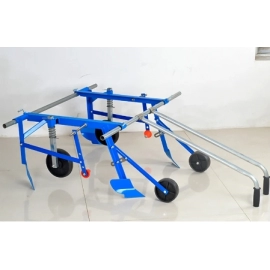 Agricultural mulching machine, mulching machine, hand-pulled multifunctional mulching machine, agricultural tool cover film